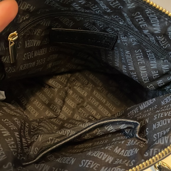 Steve Madden handbag bundle of three purses - Picture 5 of 16